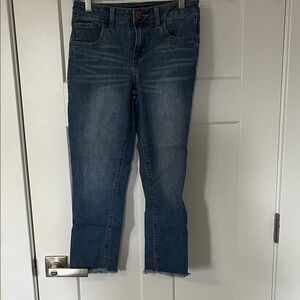 1822 Denim Medium Blue Cropped Jeans